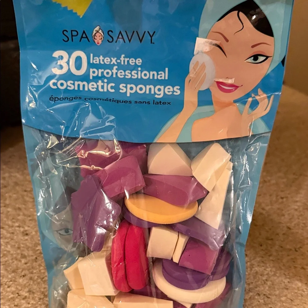 Savvy Latex-Free Cosmetic Sponge Collection - Purple, White,‎ Cream